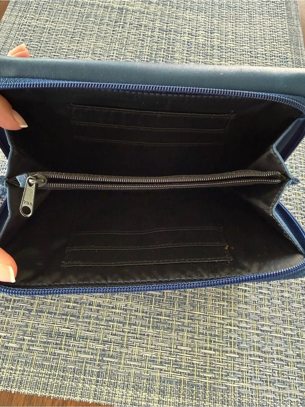 NWT Crazy Horse Liz Claiborne Navy Wallet Pocketbook